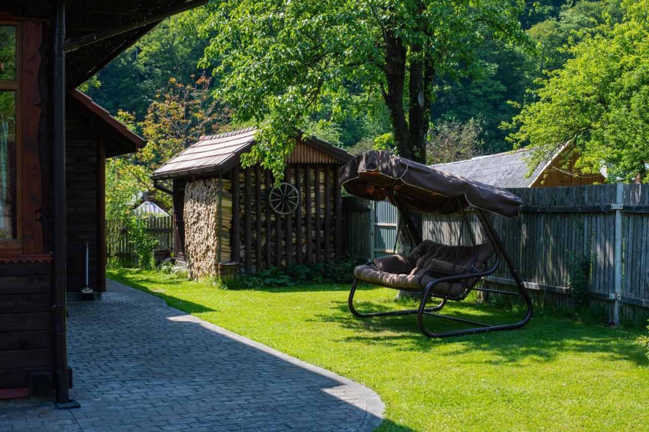 Ferienwohnung Знакова Хата Grebenov Exterior foto